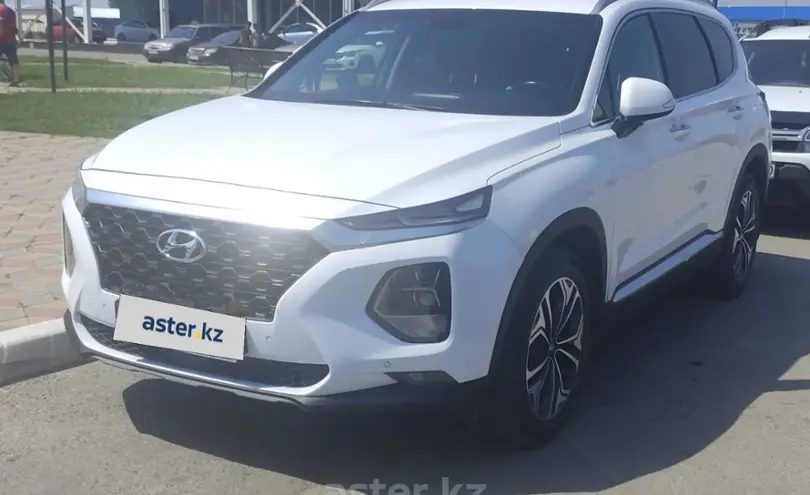 Hyundai Santa Fe 2019 года за 13 500 000 тг. в Костанай