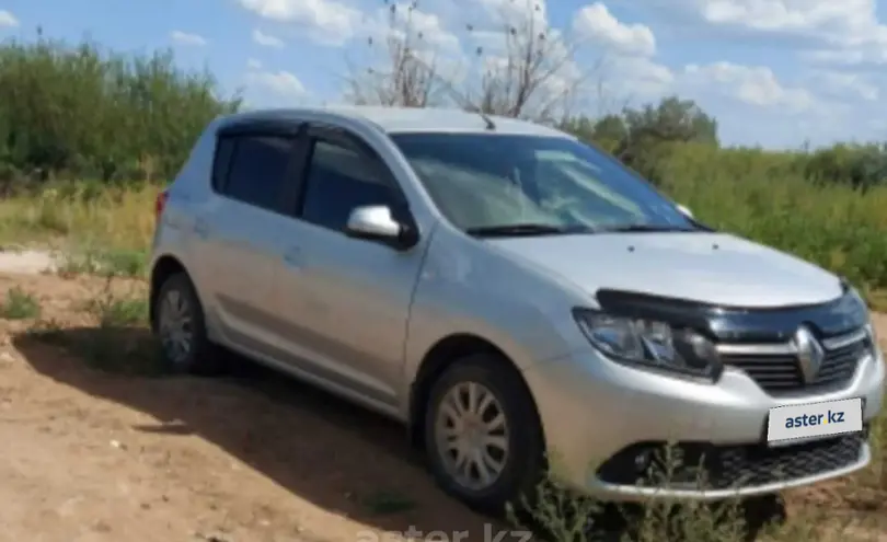 Renault Sandero 2014 года за 3 500 000 тг. в Астана