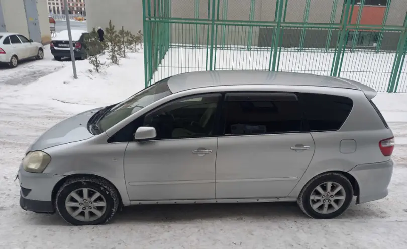 Toyota Ipsum 2009 года за 5 800 000 тг. в Астана