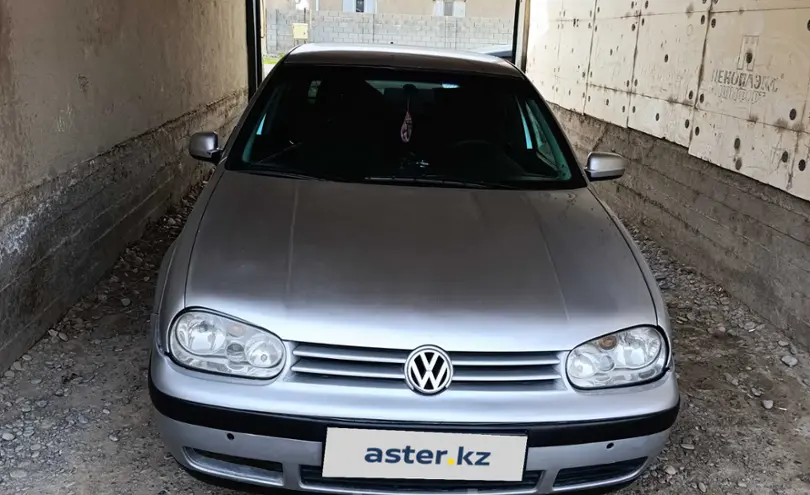 Volkswagen Golf 2001 года за 1 900 000 тг. в Шымкент