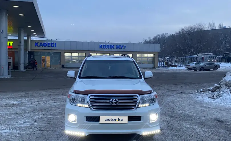 Toyota Land Cruiser 2013 года за 23 500 000 тг. в Алматы