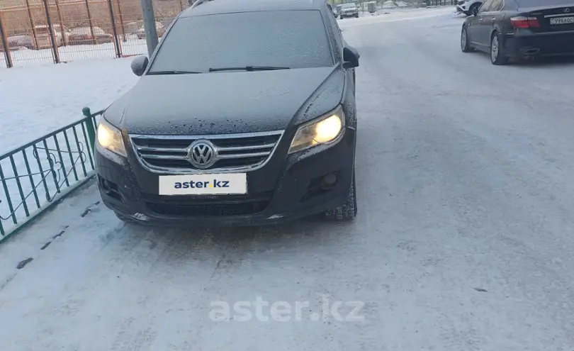 Volkswagen Tiguan 2010 года за 5 000 000 тг. в Астана