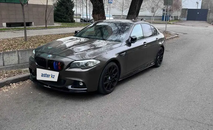 BMW 5 серии 2013 года за 14 800 000 тг. в Алматы