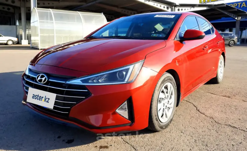 Hyundai Elantra 2019 года за 7 700 000 тг. в Астана