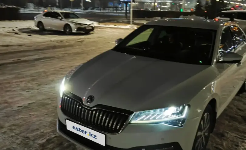 Skoda Superb 2020 года за 13 500 000 тг. в Астана