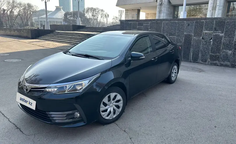 Toyota Corolla 2018 года за 10 000 000 тг. в Алматы