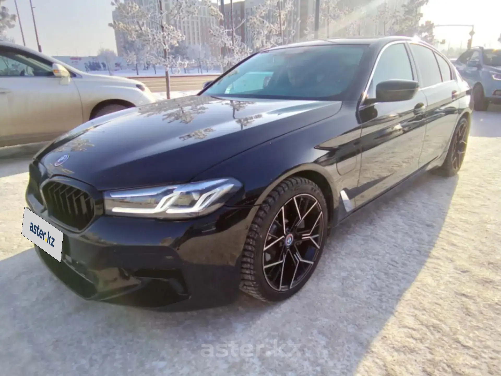 BMW 5 серии 2021