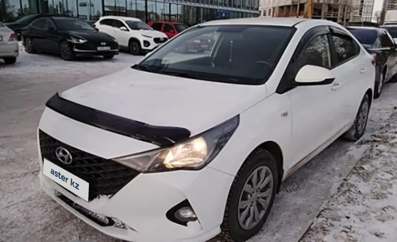 Hyundai Accent 2020 года за 8 000 000 тг. в Астана