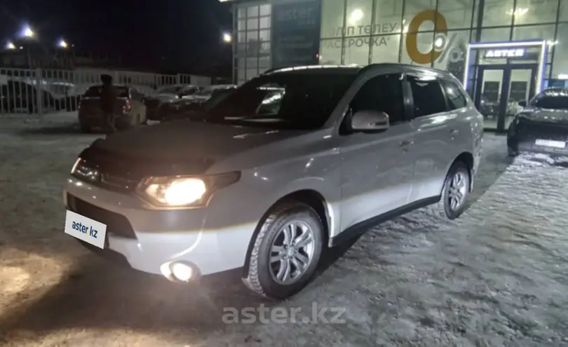 Mitsubishi Outlander 2012 года за 7 500 000 тг. в Кокшетау