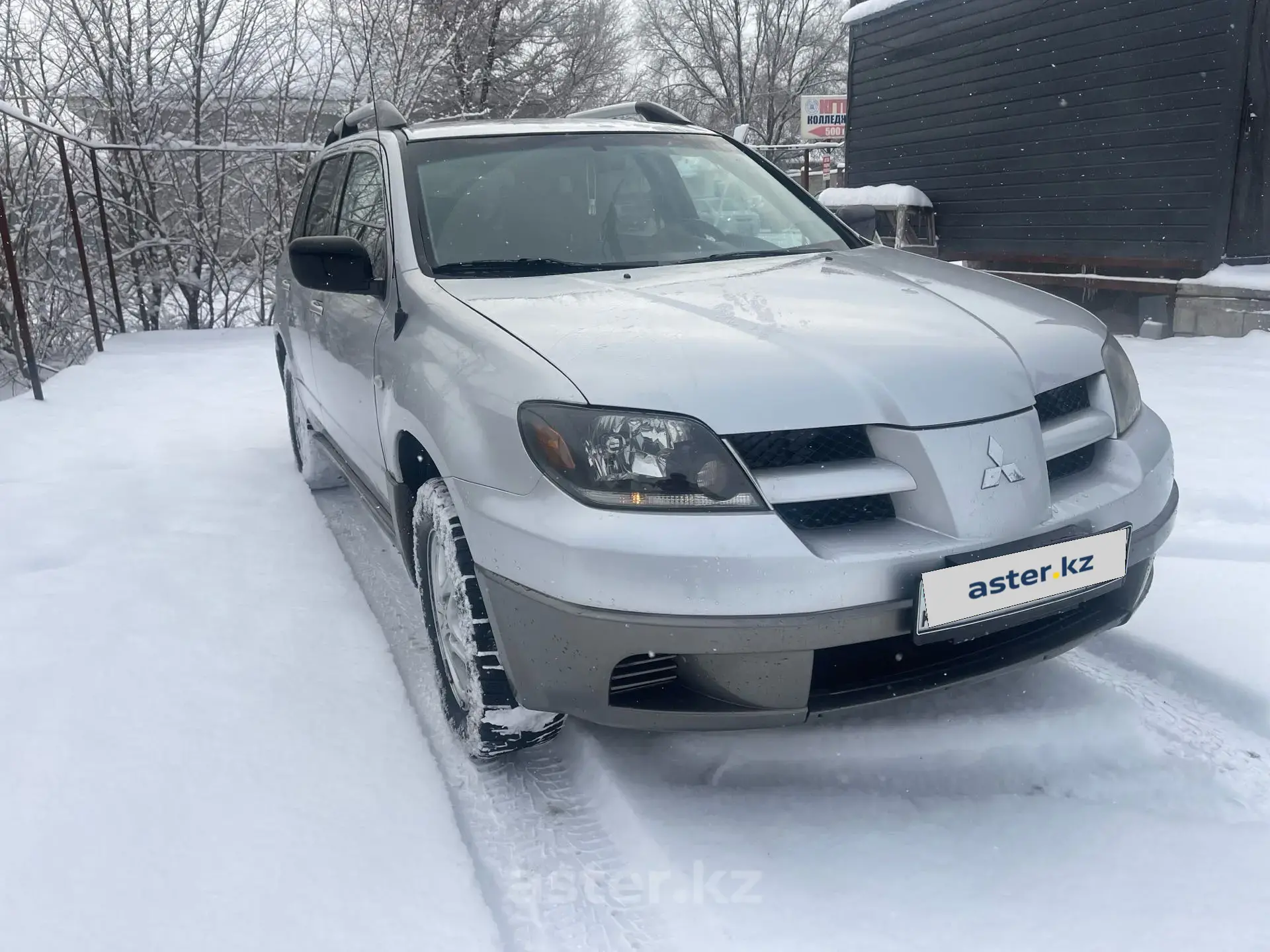 Mitsubishi Outlander 2003