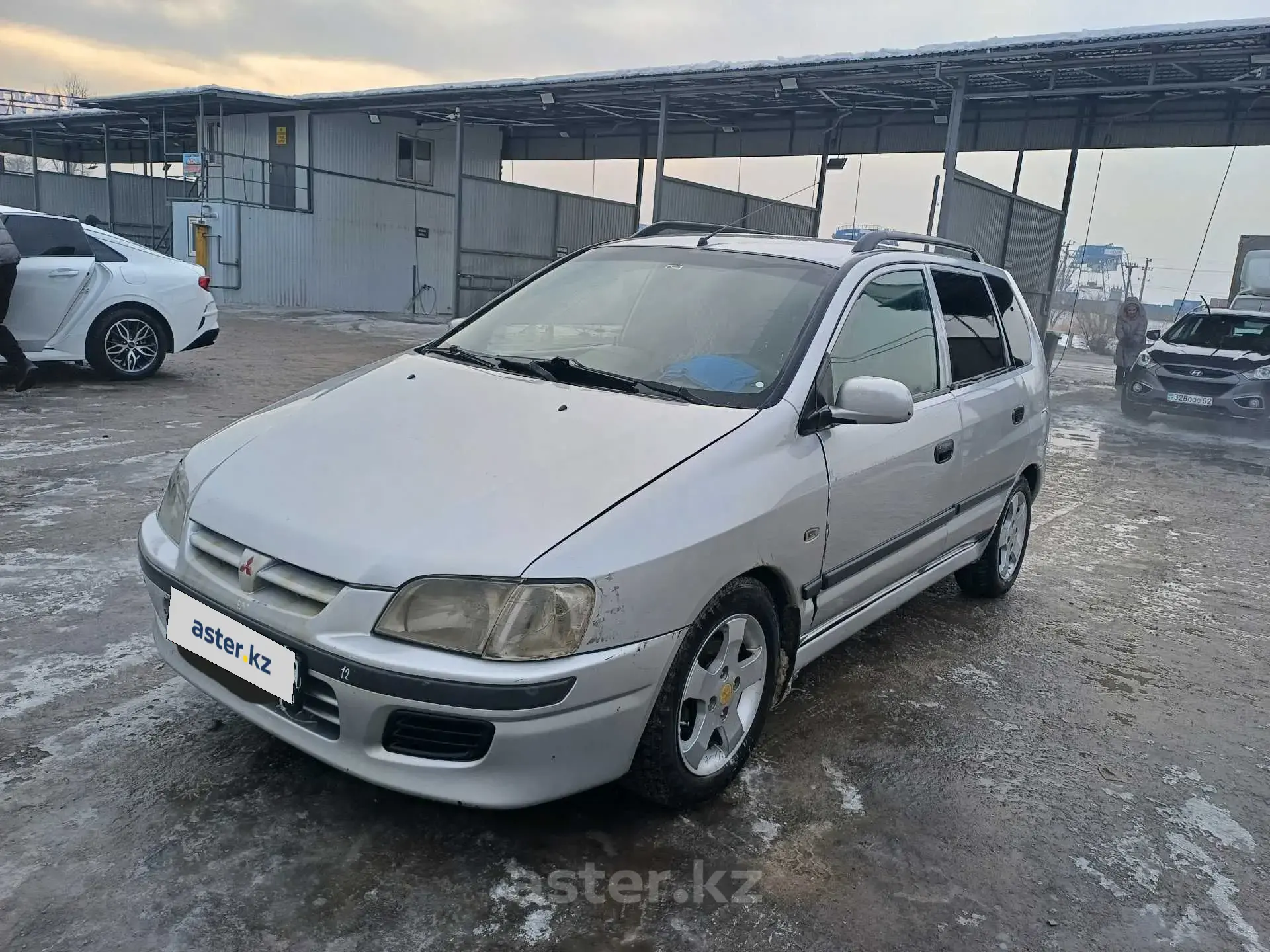 Mitsubishi Space Star 2001