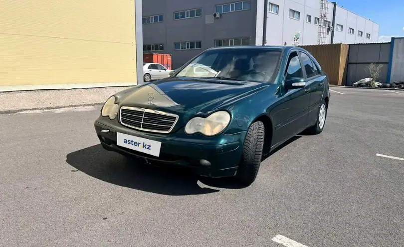 Mercedes-Benz C-Класс 2001 года за 3 300 000 тг. в Астана
