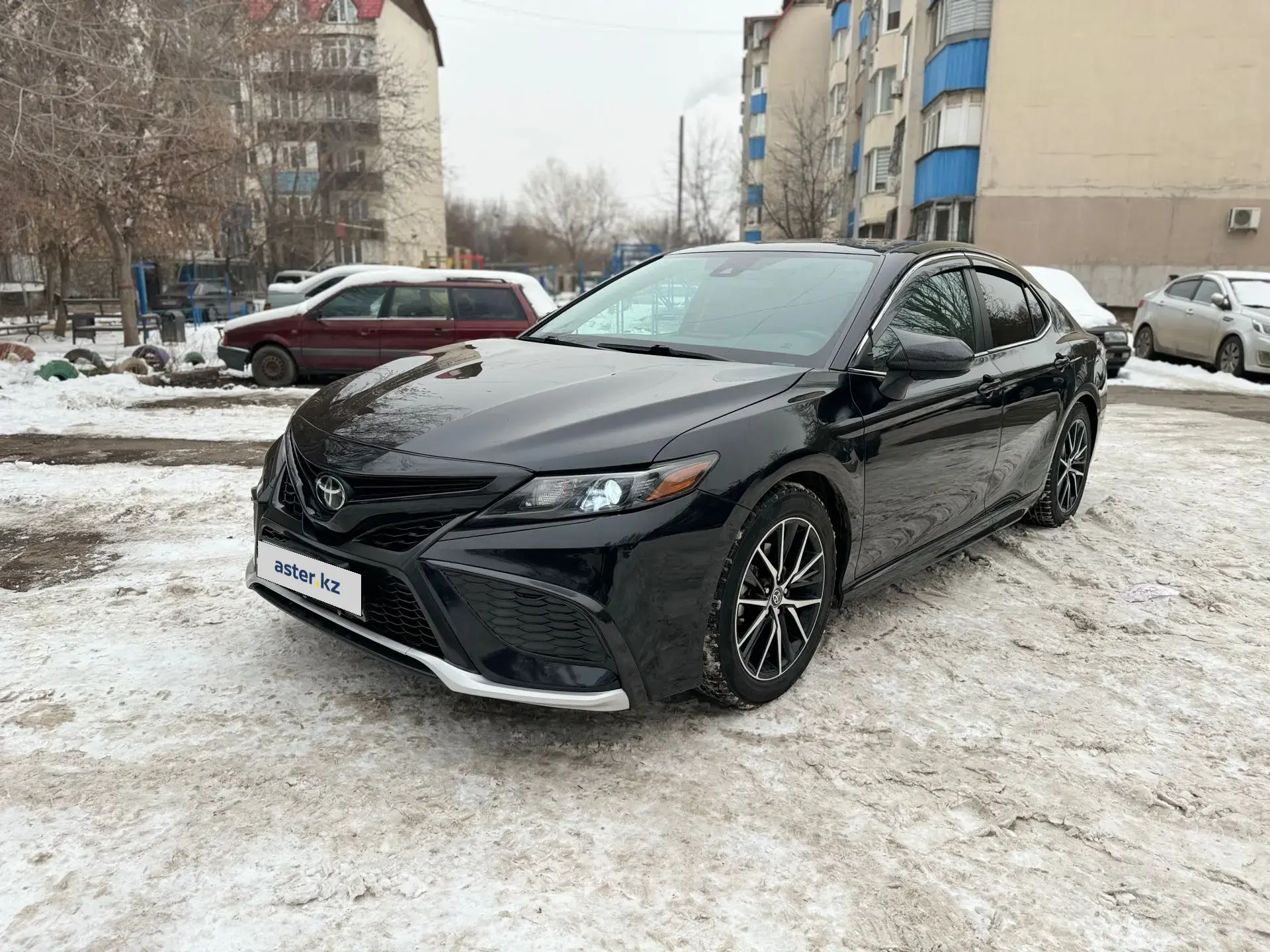 Toyota Camry 2021