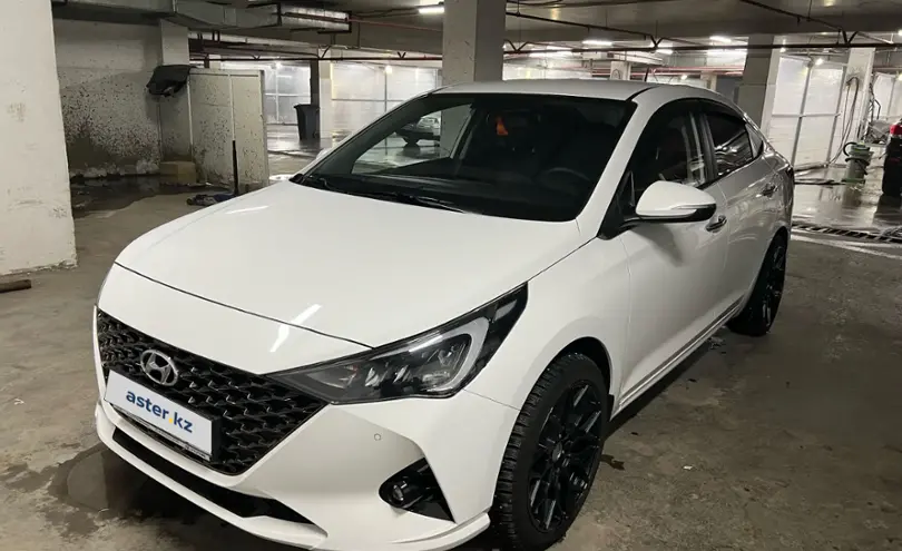 Hyundai Accent 2021 года за 9 400 000 тг. в Астана