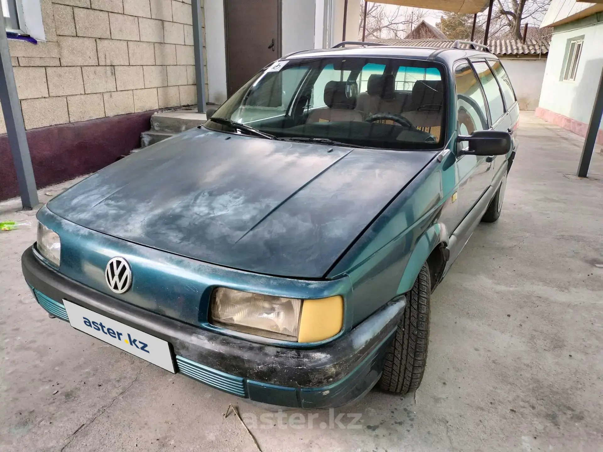 Volkswagen Passat 1990