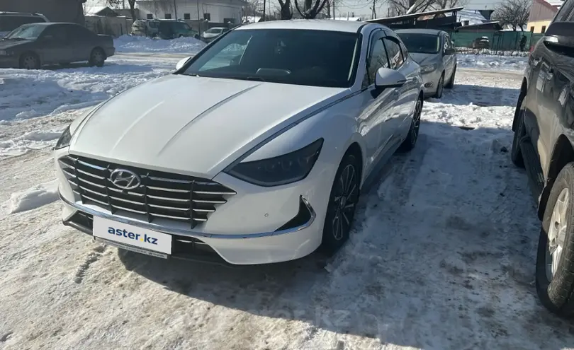 Hyundai Sonata 2020 года за 12 000 000 тг. в Алматы