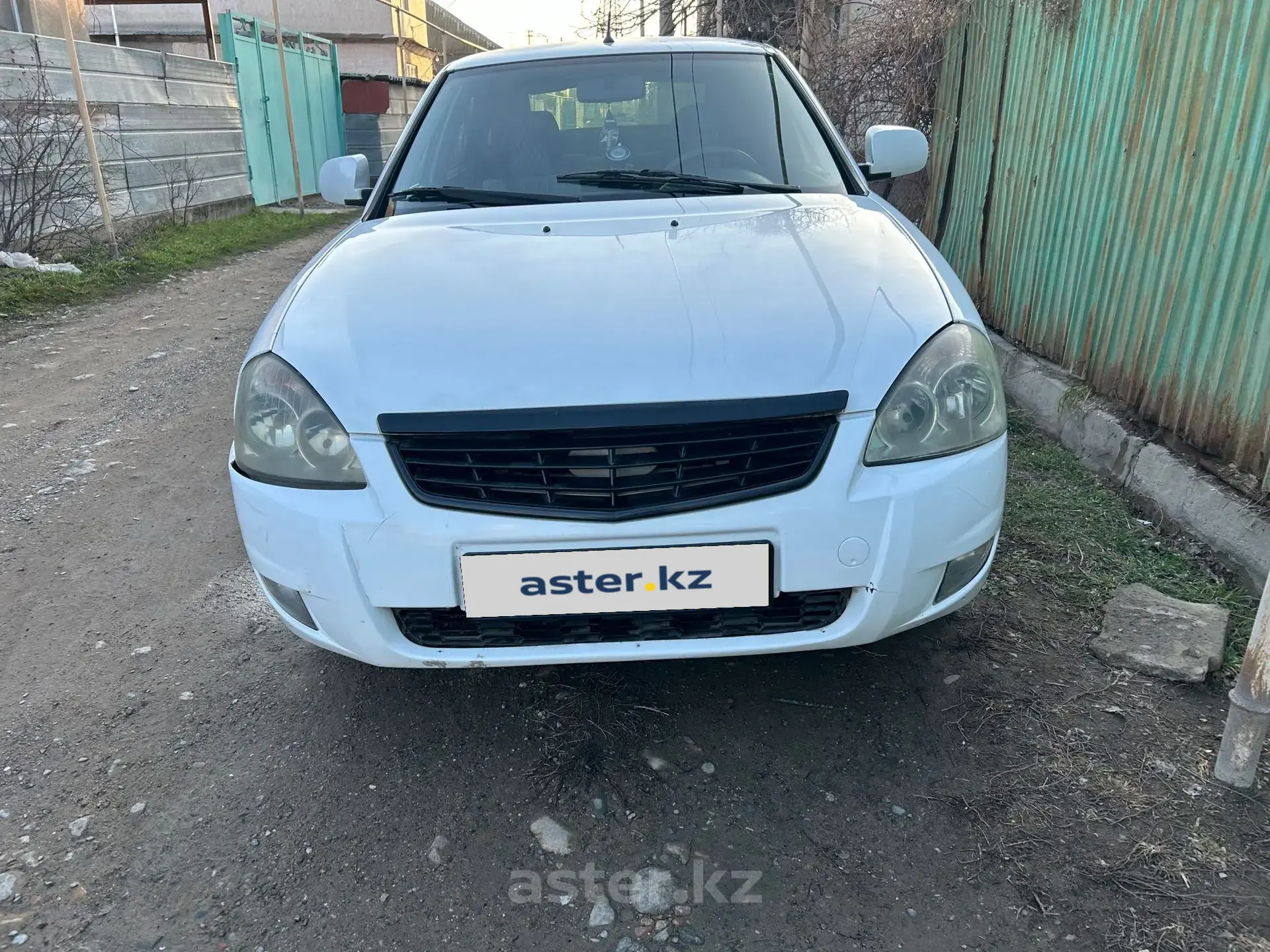 LADA (ВАЗ) Priora 2012