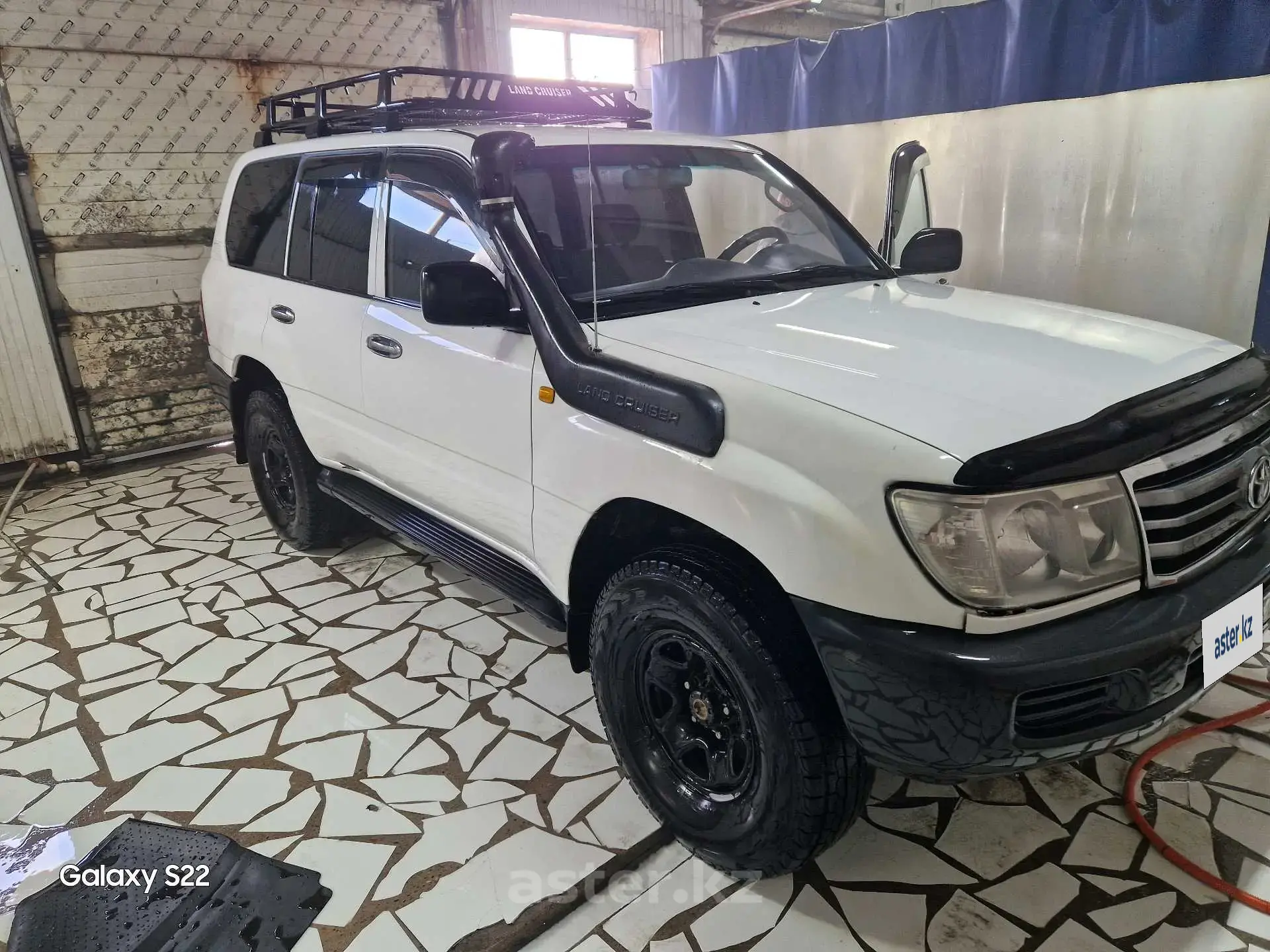 Toyota Land Cruiser 2003