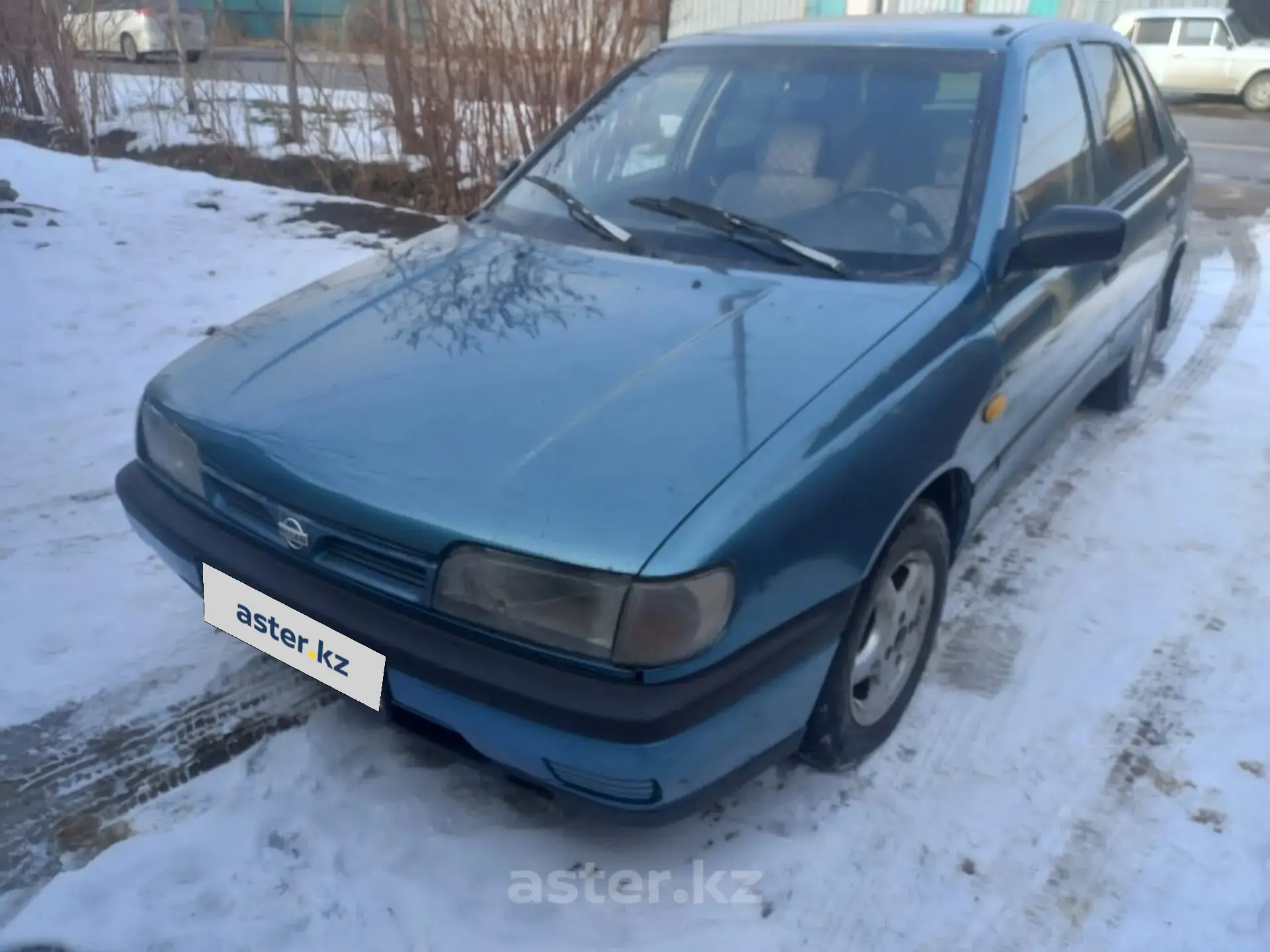 Nissan Sunny 1993