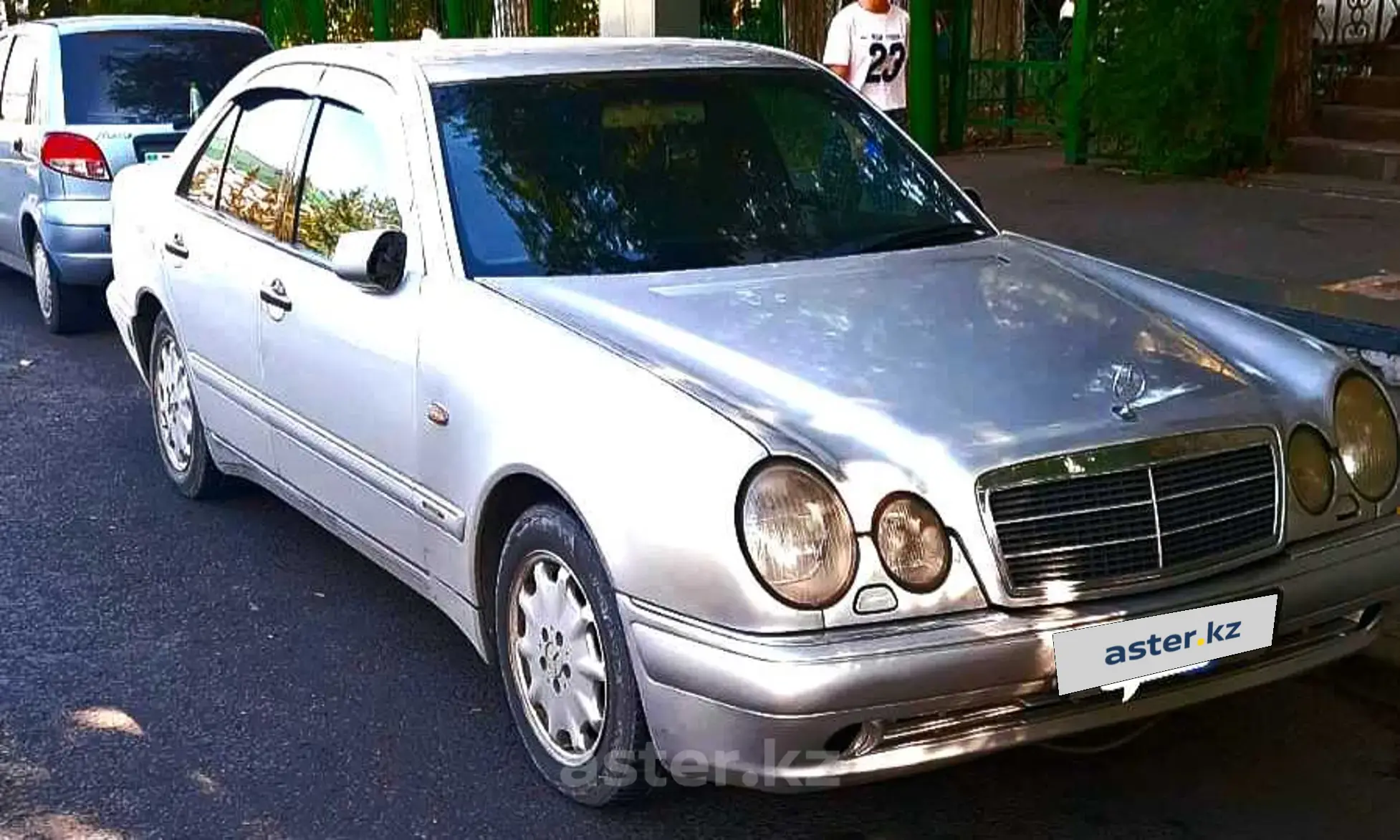 Mercedes-Benz E-Класс 1998