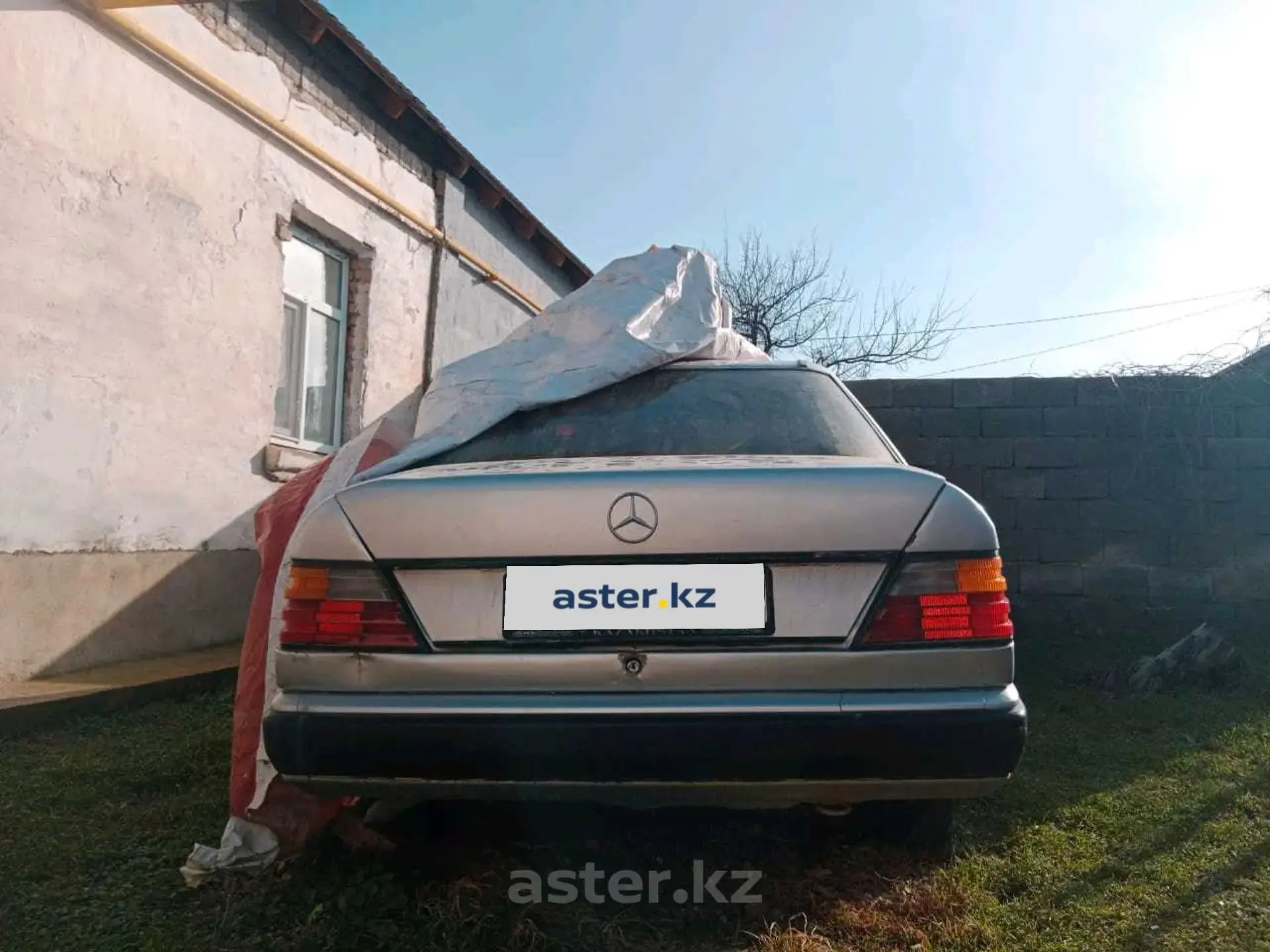 Mercedes-Benz E-Класс 1992