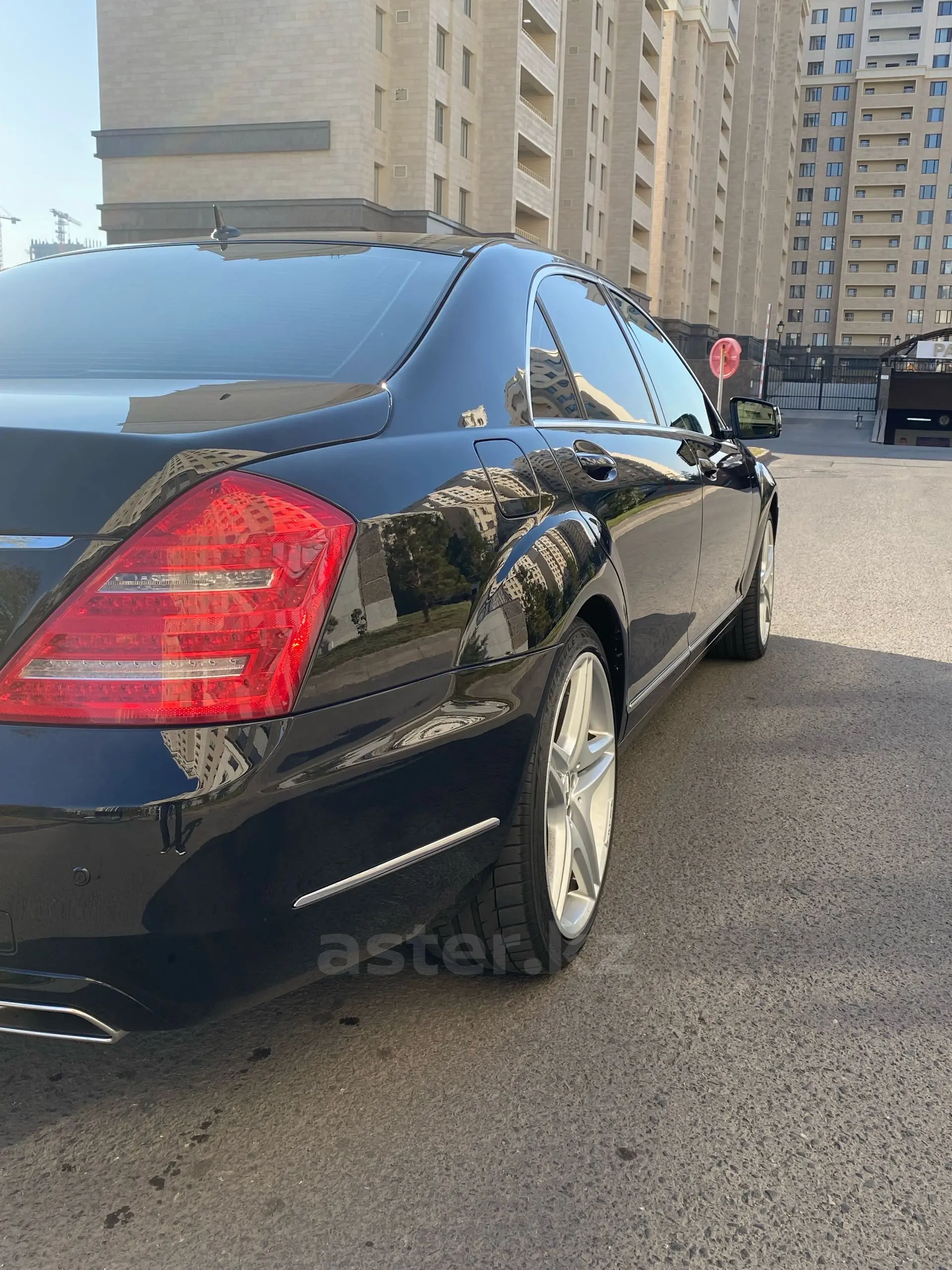 Купить Mercedes-Benz S-Класс 2011 года в Астане, цена 12900000 тенге.  Продажа Mercedes-Benz S-Класс в Астане - Aster.kz. №c1009410