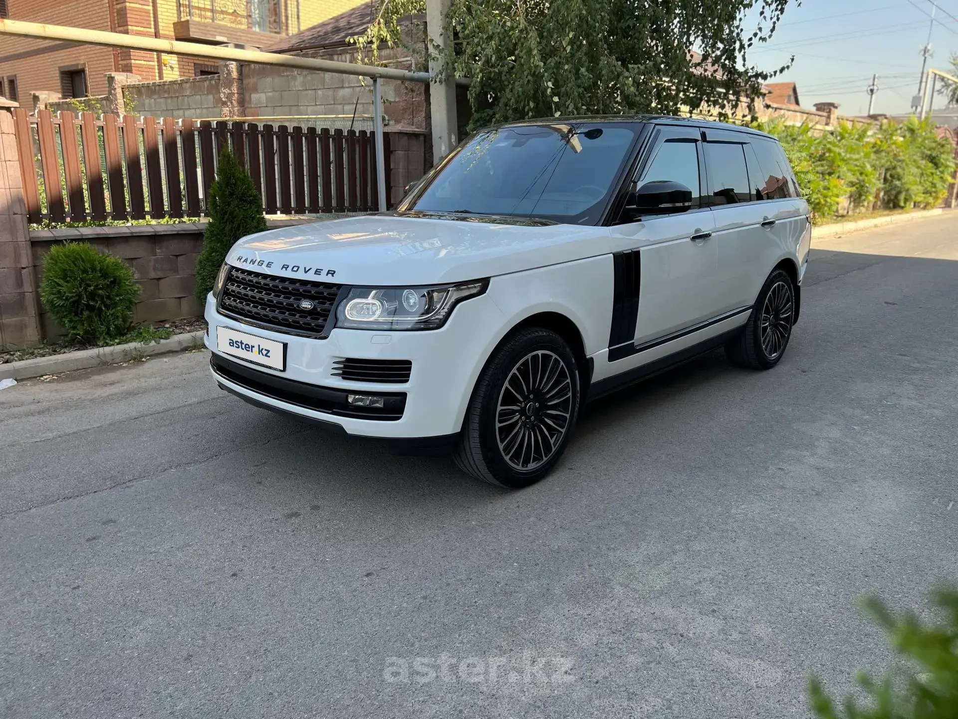 Land Rover Range Rover 2014