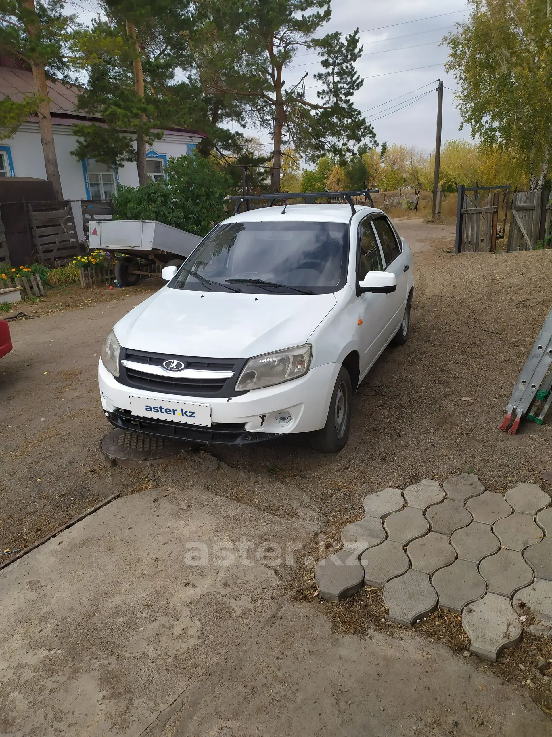 LADA (ВАЗ) Granta 2013