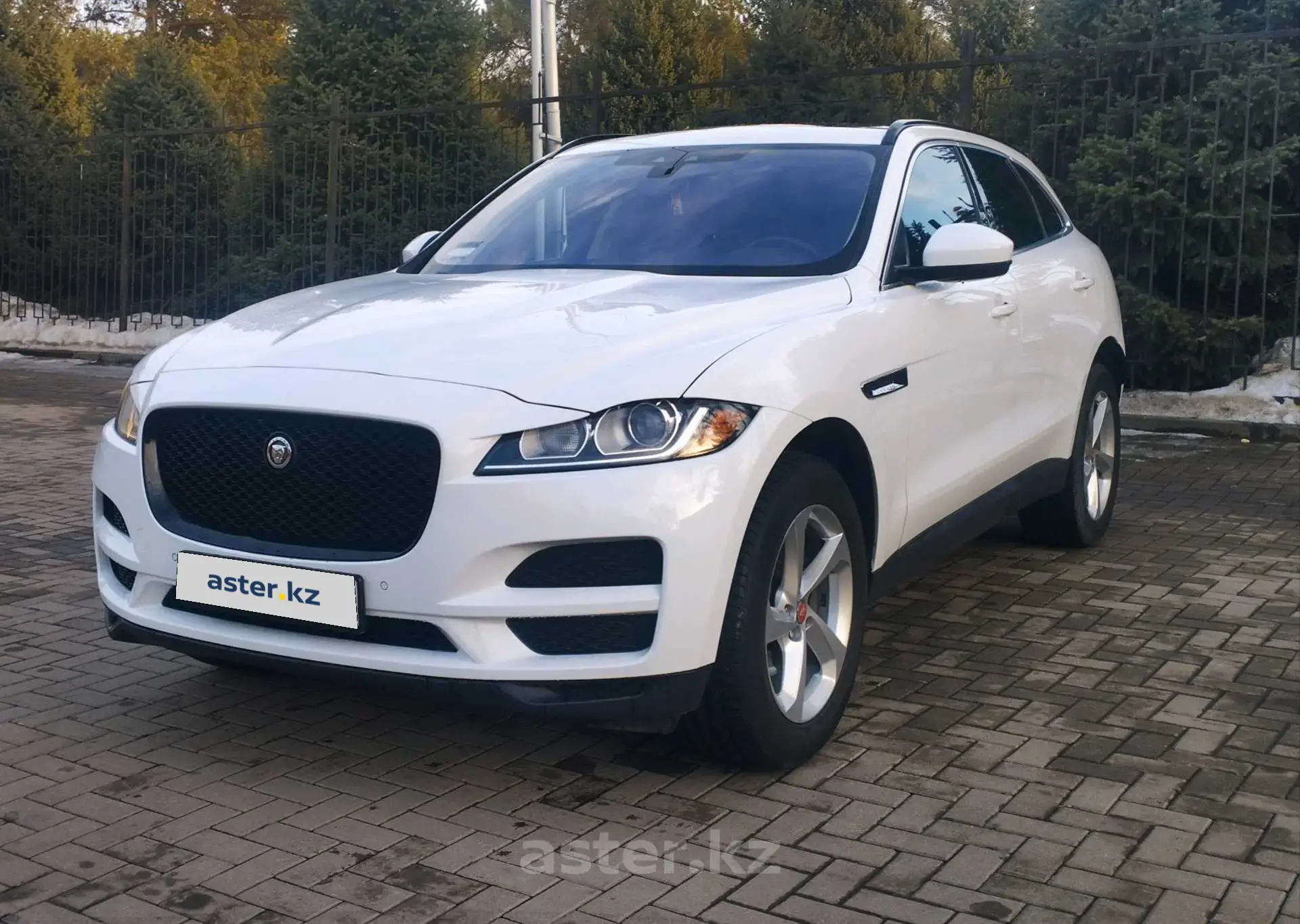 Jaguar F-Pace 2018