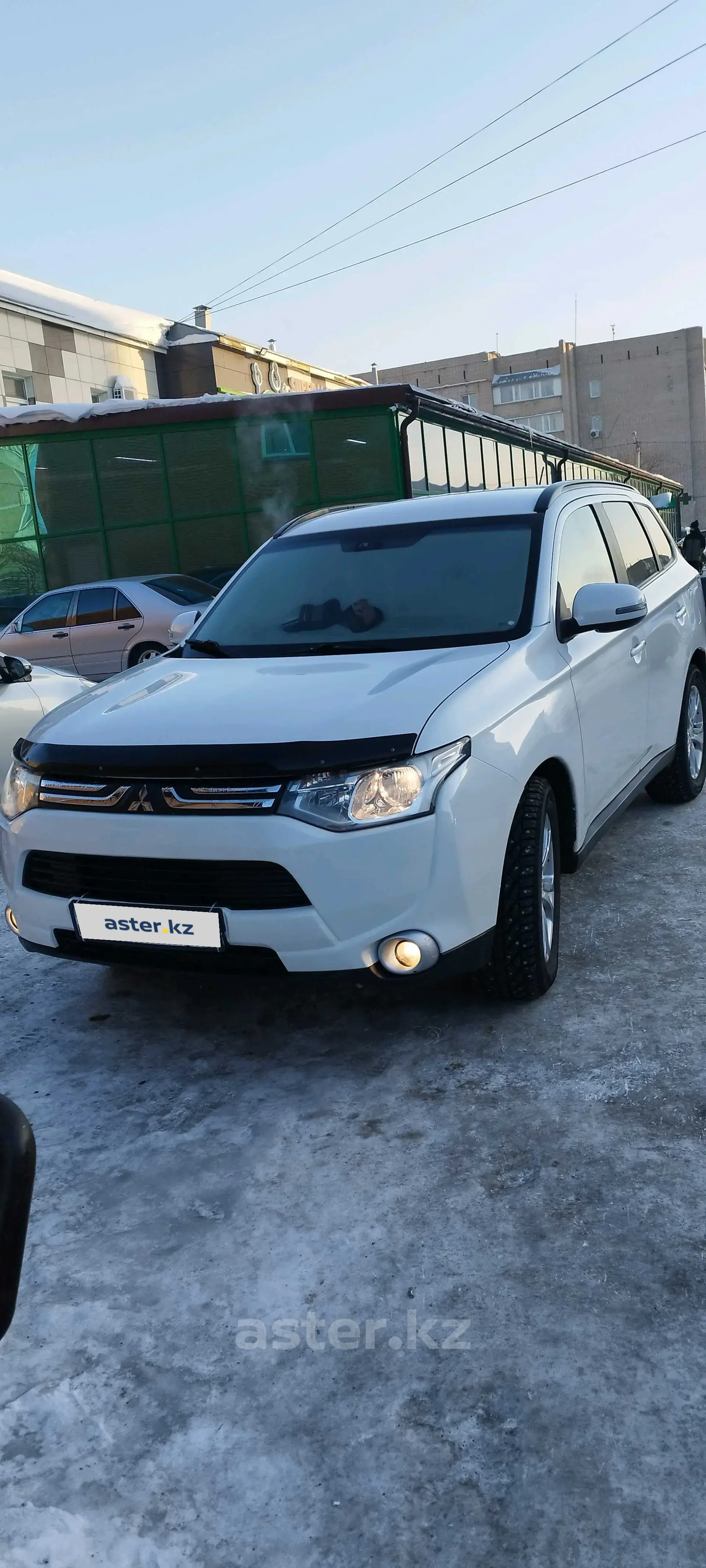 Mitsubishi Outlander 2013