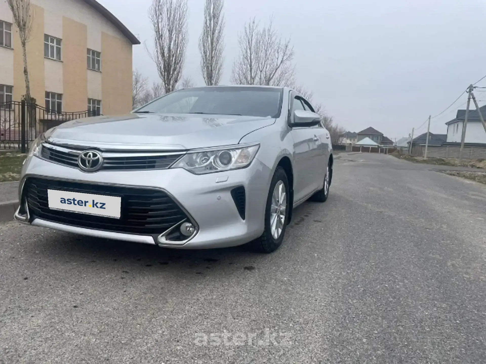 Toyota Camry 2016