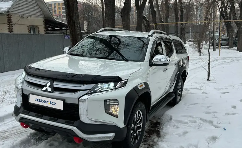 Mitsubishi L200 2023 года за 16 500 000 тг. в Алматы