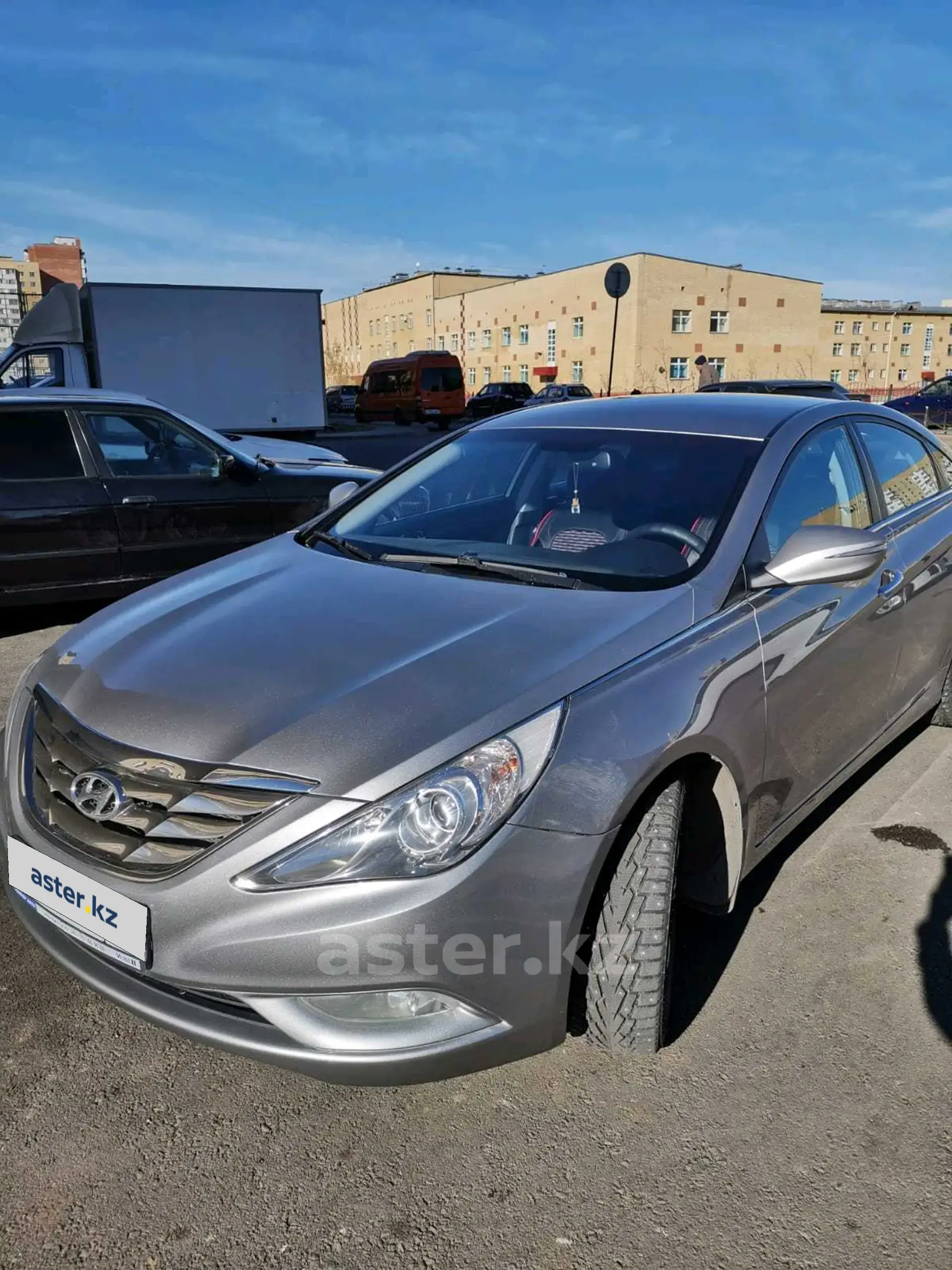 Hyundai Sonata 2012