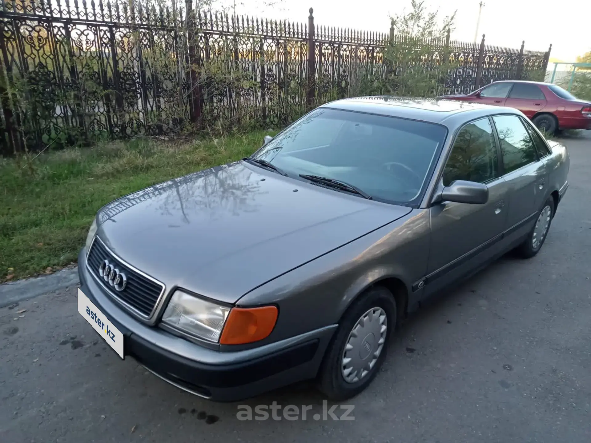 Audi 100 1992