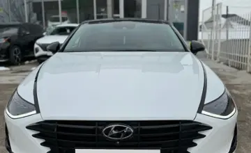 Hyundai Sonata 2020 года за 13 190 000 тг. в Шымкент фото 3