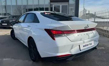 Hyundai Elantra 2023 года за 11 390 000 тг. в Шымкент