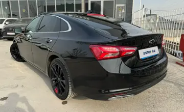 Chevrolet Malibu 2022 года за 13 190 000 тг. в Шымкент