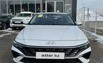 Hyundai Elantra 2023 года за 9 790 000 тг. в Шымкент фото 1