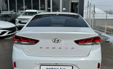 Hyundai Sonata 2021 года за 10 490 000 тг. в Шымкент фото 4