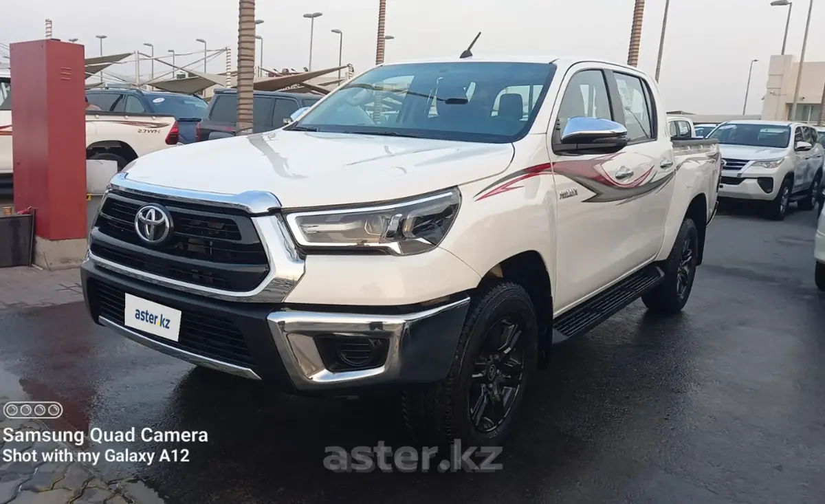 2022 Toyota Hilux