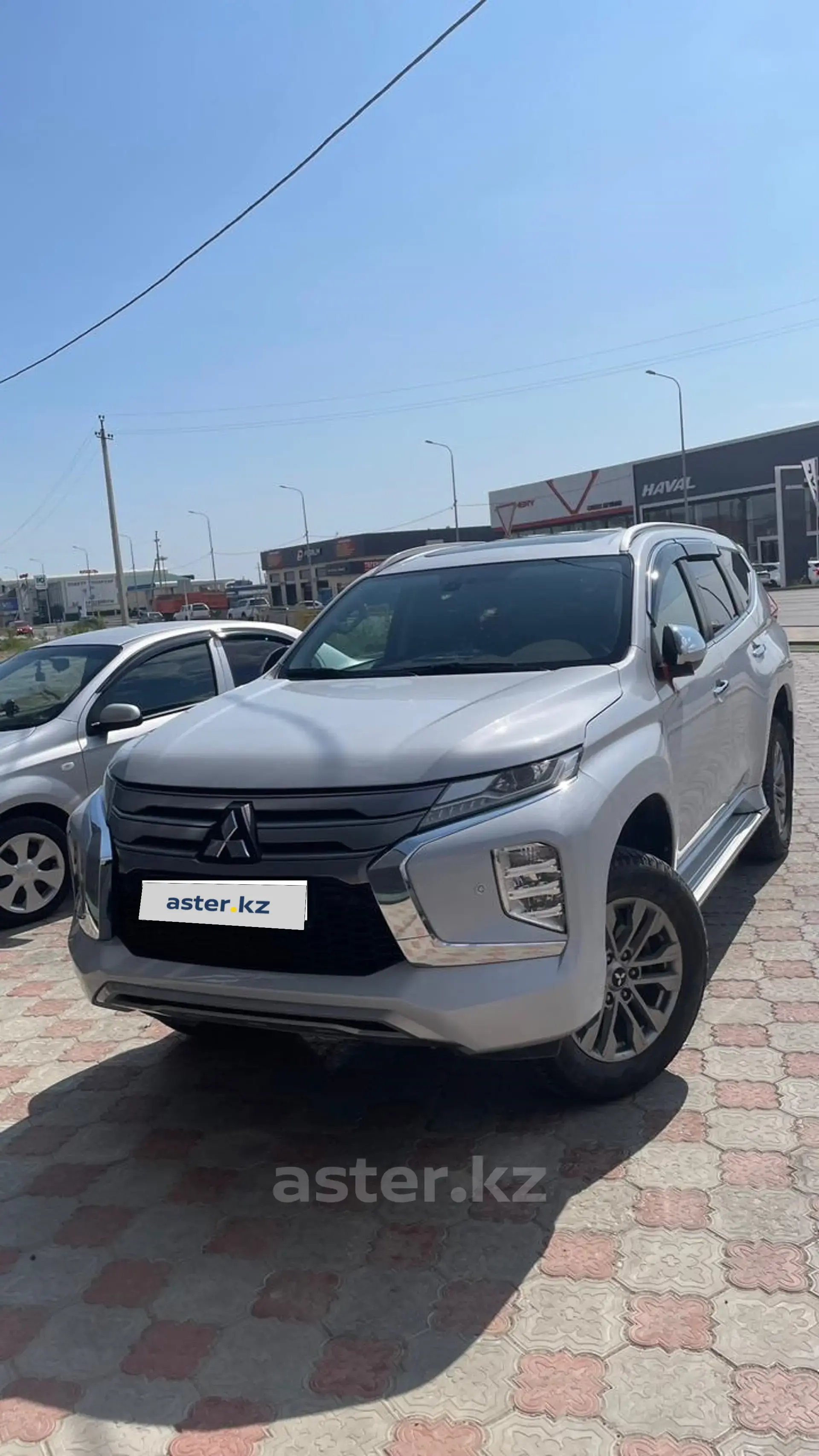 Mitsubishi Pajero Sport 2020