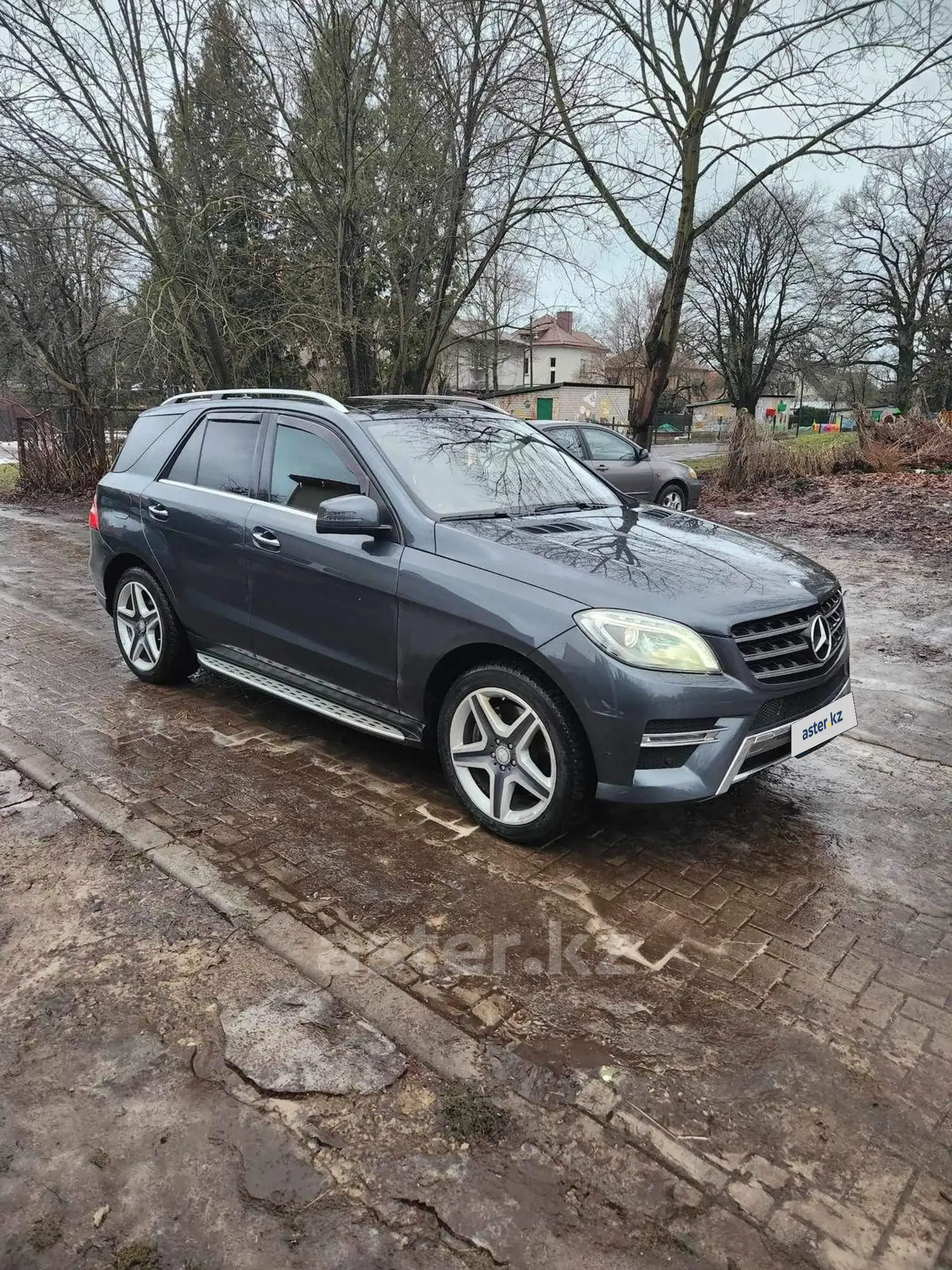 Купить Mercedes-Benz M-Класс 2013 года в Алматы, цена 12000000 тенге.  Продажа Mercedes-Benz M-Класс в Алматы - Aster.kz. №c1009463