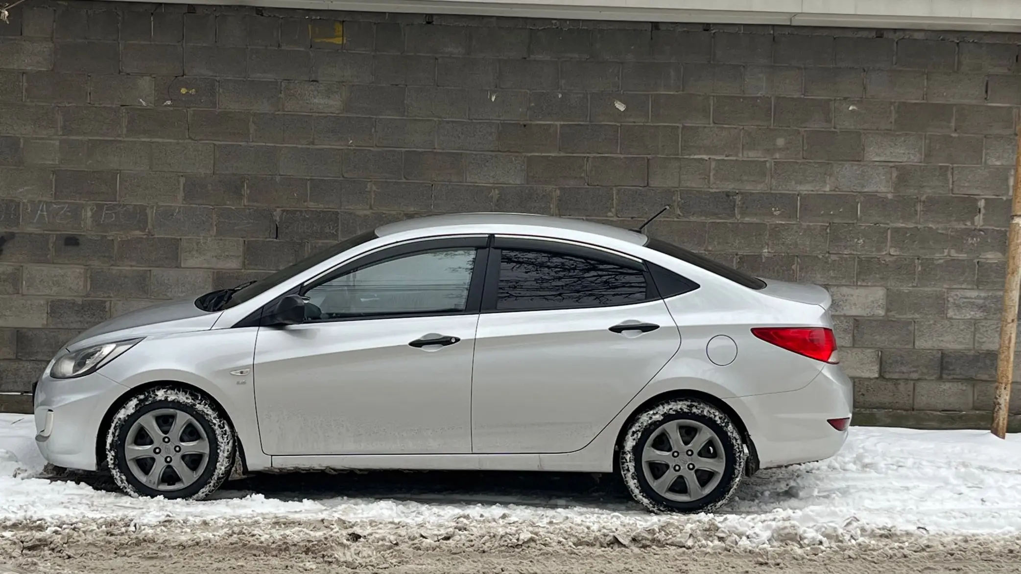 Hyundai Accent 2014