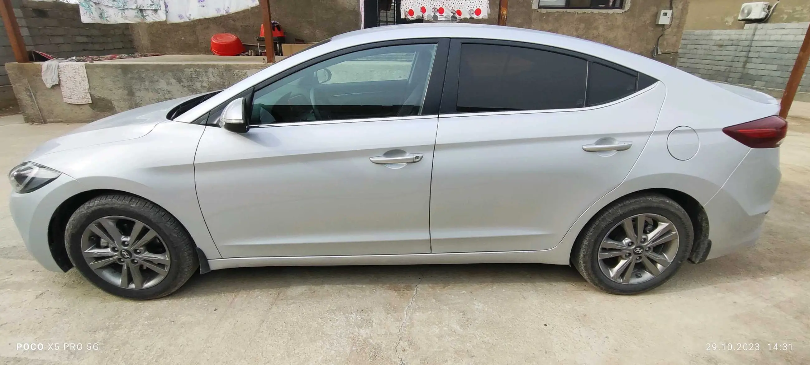 Hyundai Elantra 2018