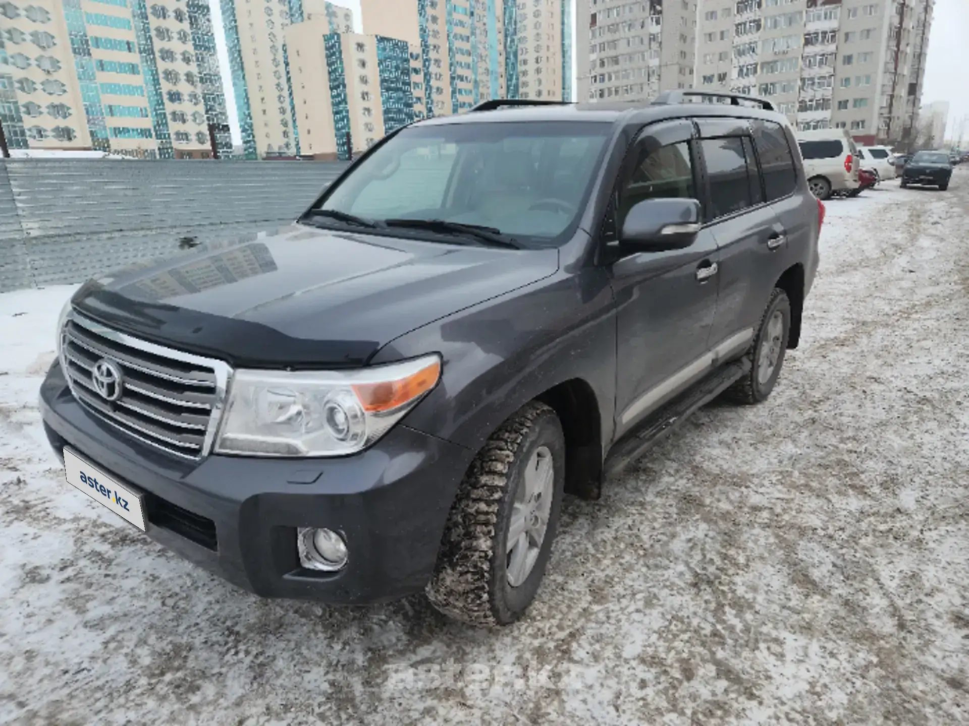 Toyota Land Cruiser 2013