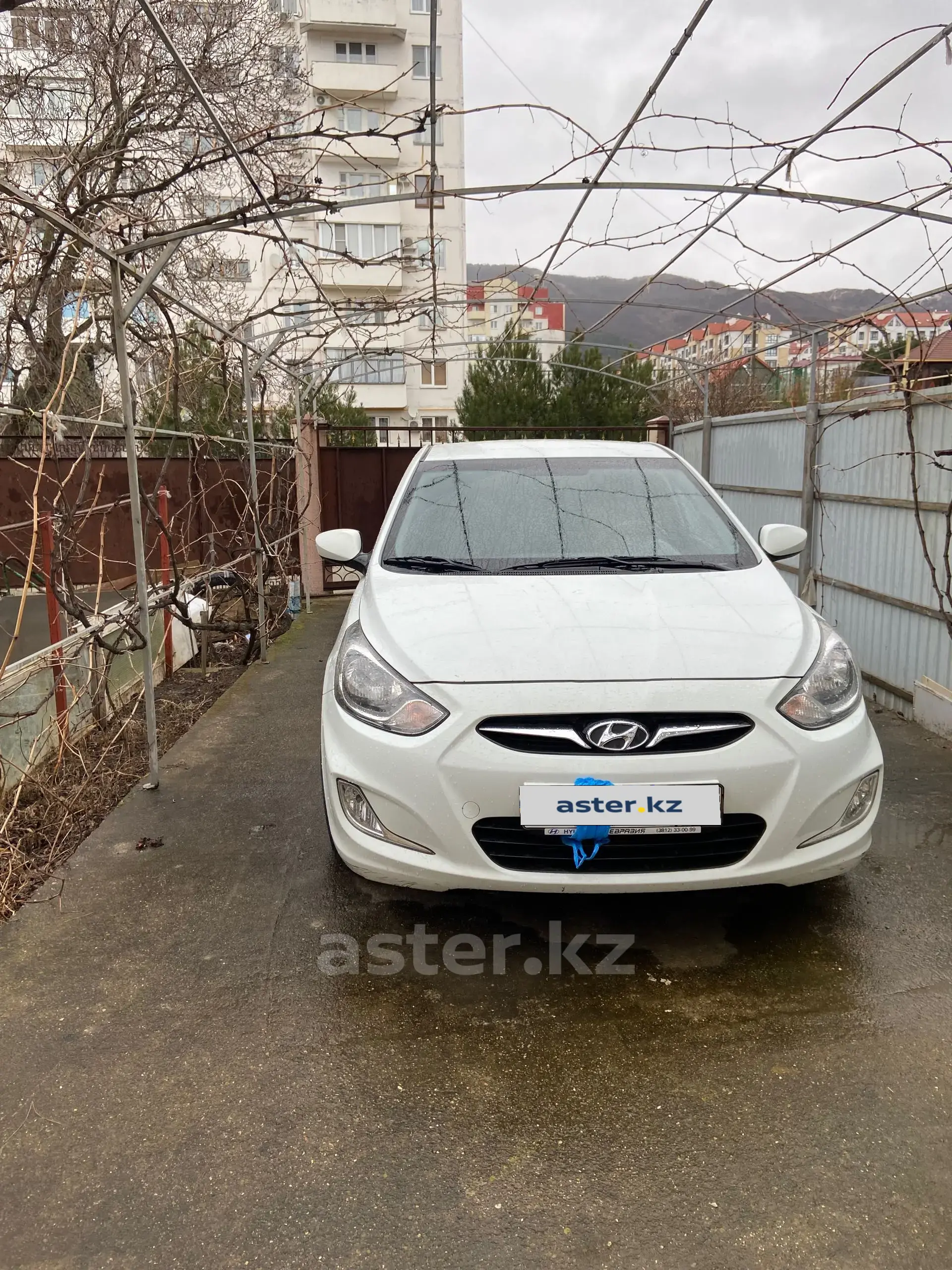 Hyundai Accent 2013