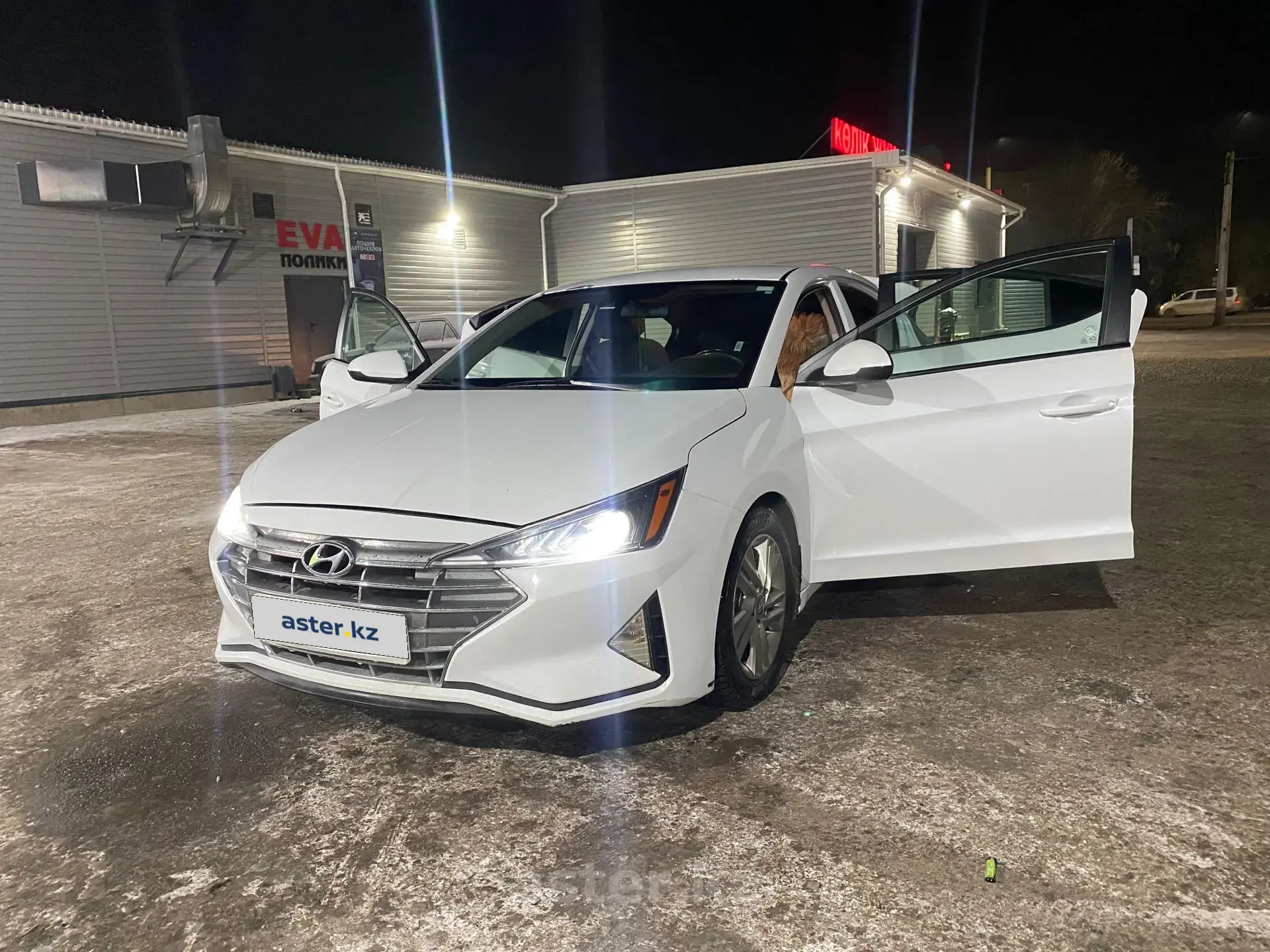 Hyundai Elantra 2019