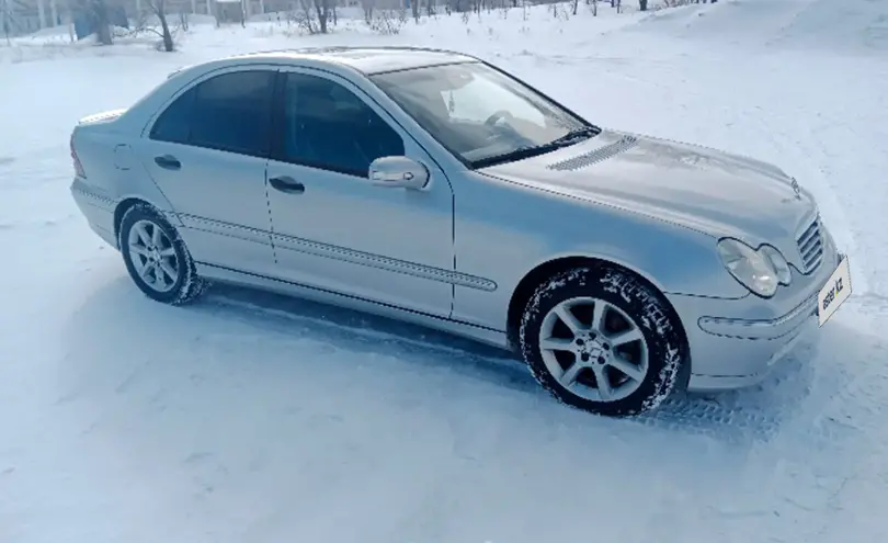 Mercedes-Benz C-Класс 2005 года за 4 000 000 тг. в Караганда