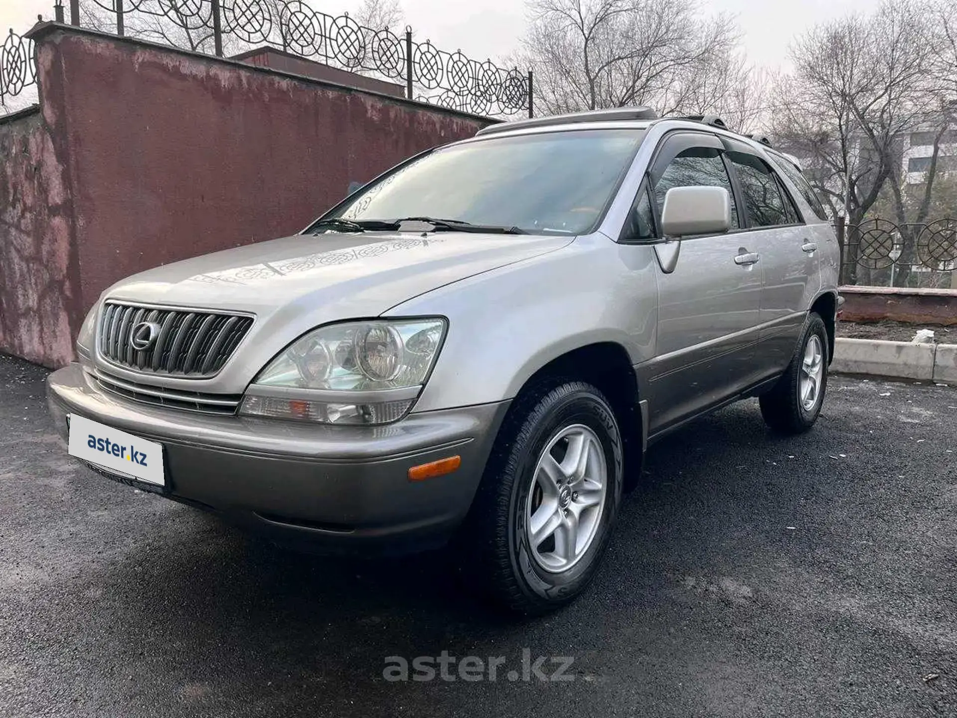 Lexus RX 2001