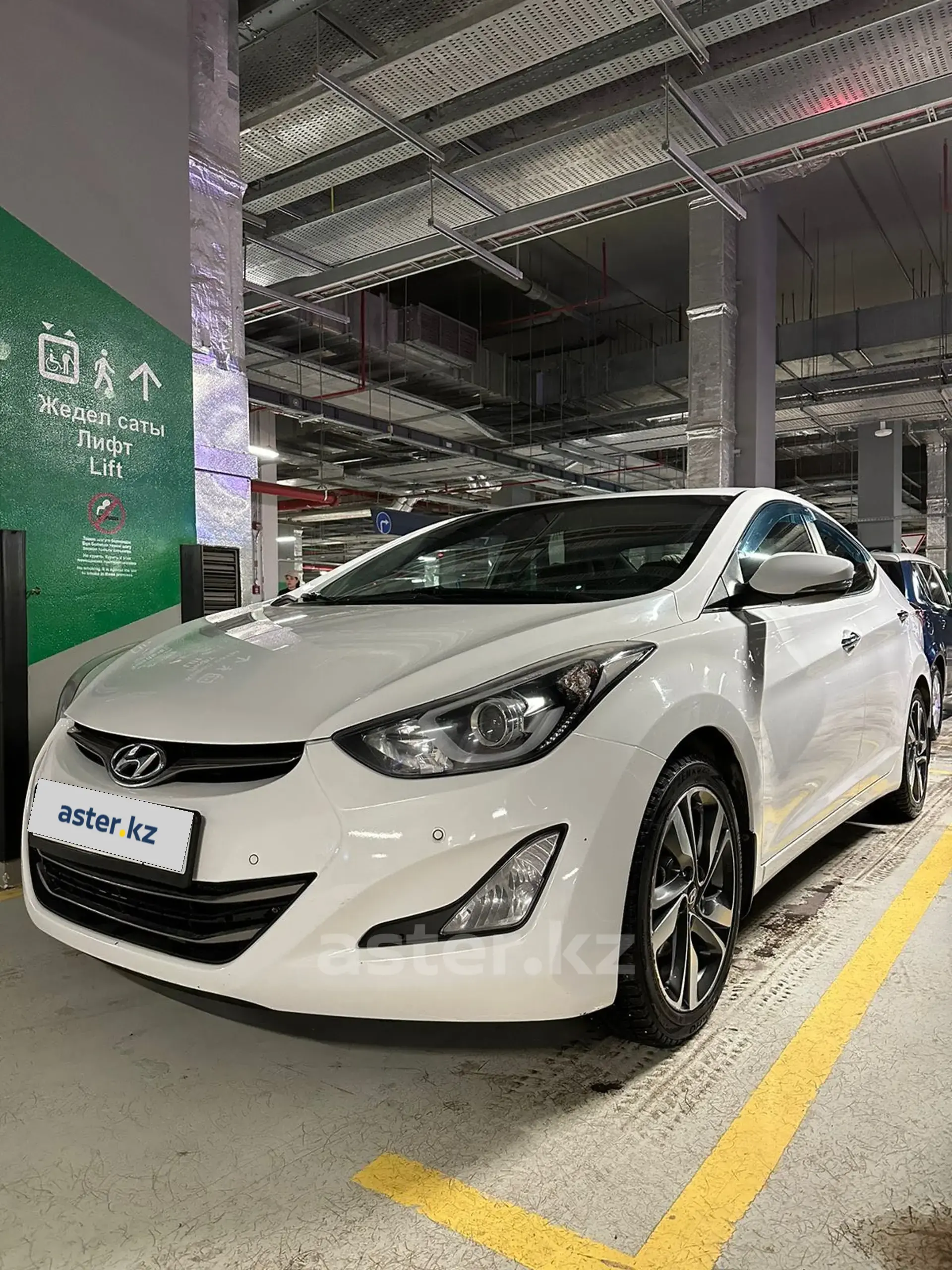 Hyundai Elantra 2014